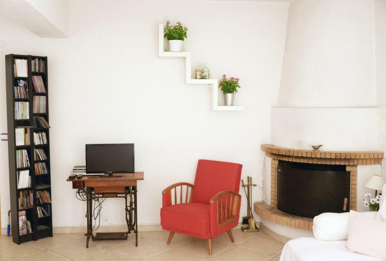 Agios Dimitrios  Blueline Guesthouse מראה חיצוני תמונה