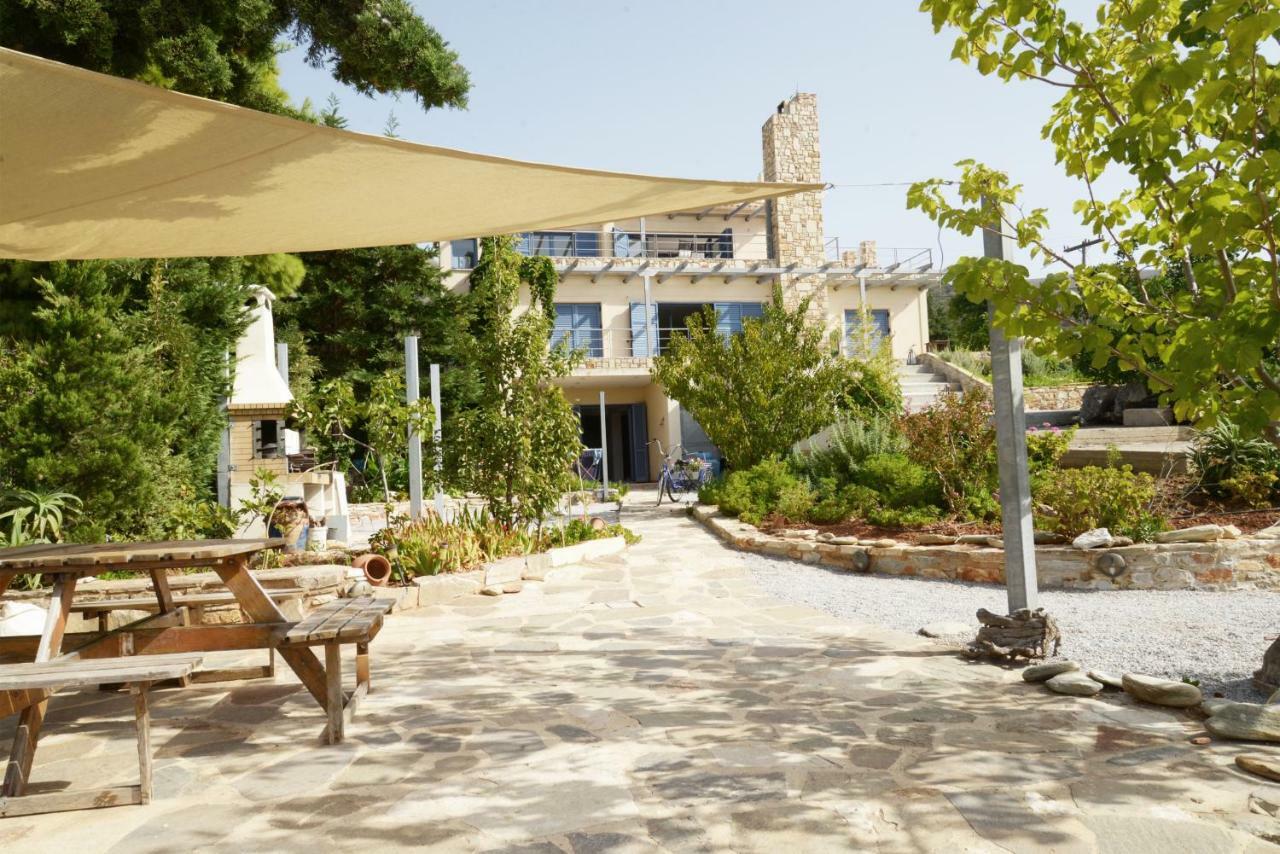 Agios Dimitrios  Blueline Guesthouse מראה חיצוני תמונה