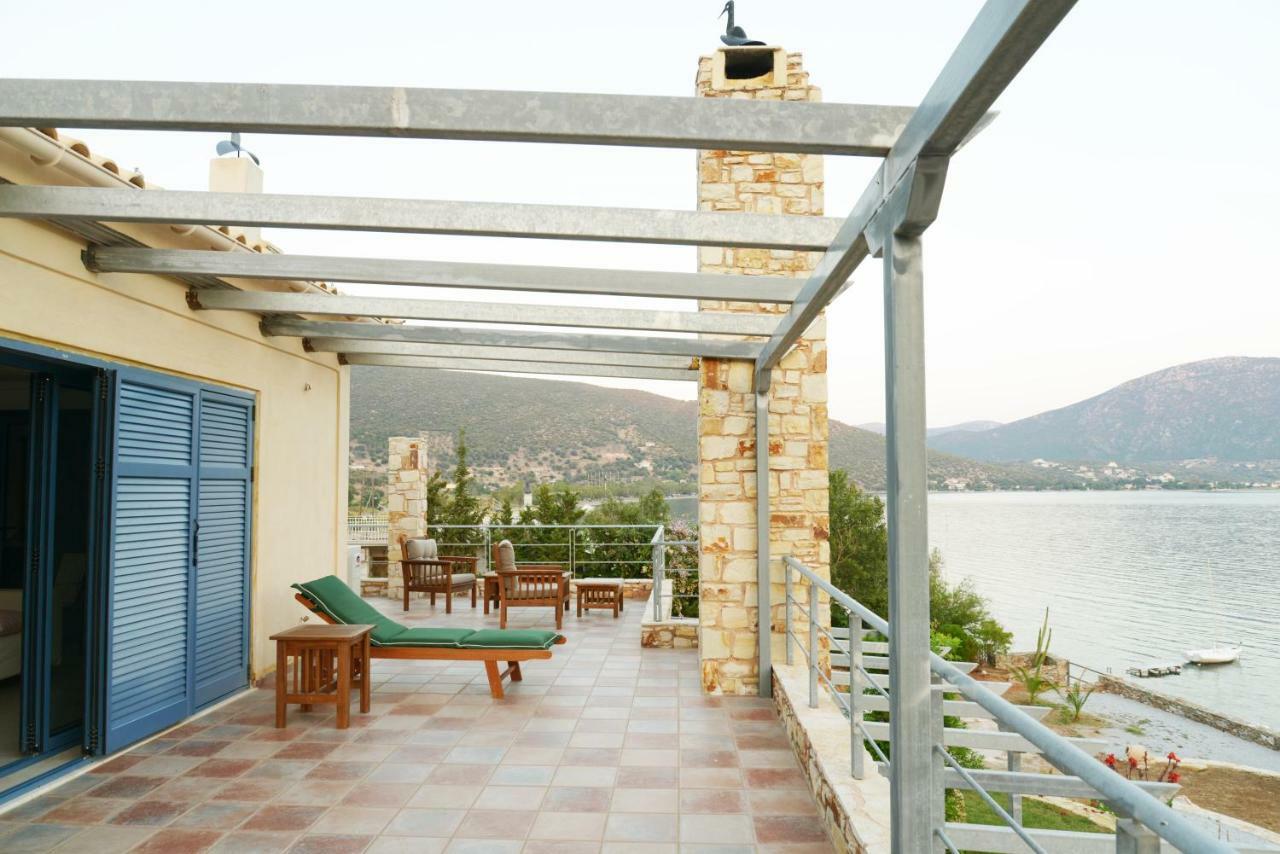 Agios Dimitrios  Blueline Guesthouse מראה חיצוני תמונה
