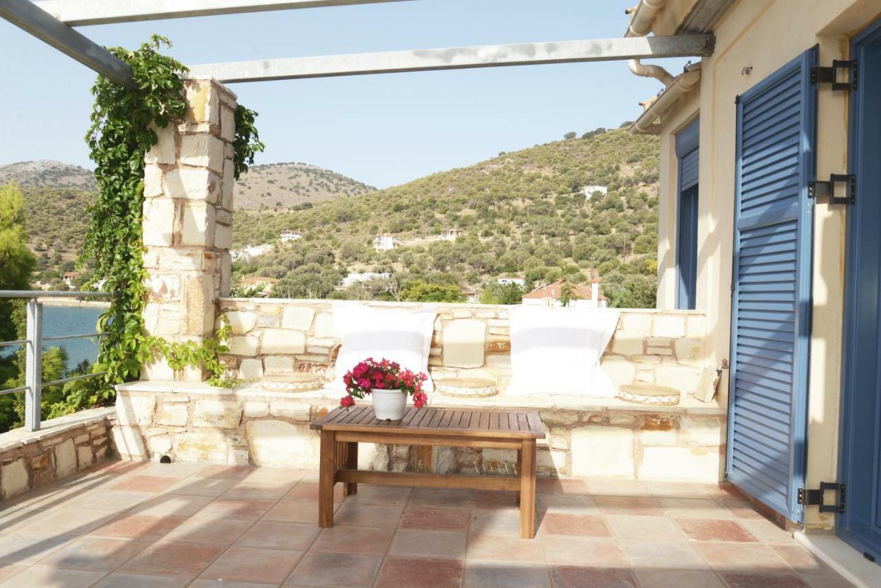 Agios Dimitrios  Blueline Guesthouse מראה חיצוני תמונה