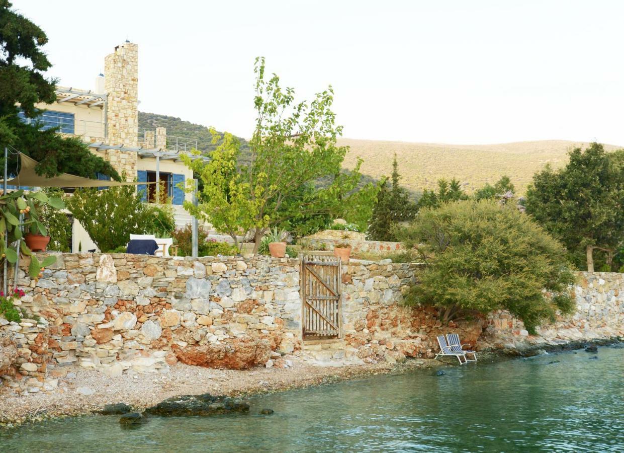 Agios Dimitrios  Blueline Guesthouse מראה חיצוני תמונה