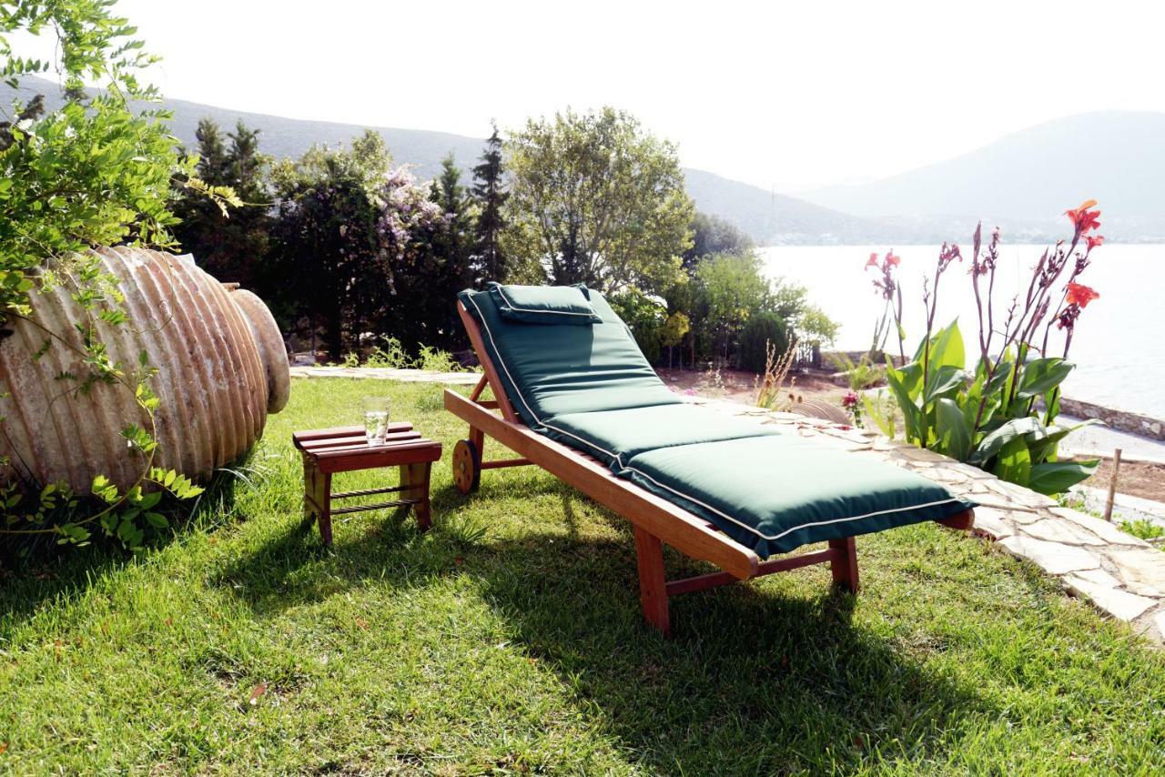 Agios Dimitrios  Blueline Guesthouse מראה חיצוני תמונה